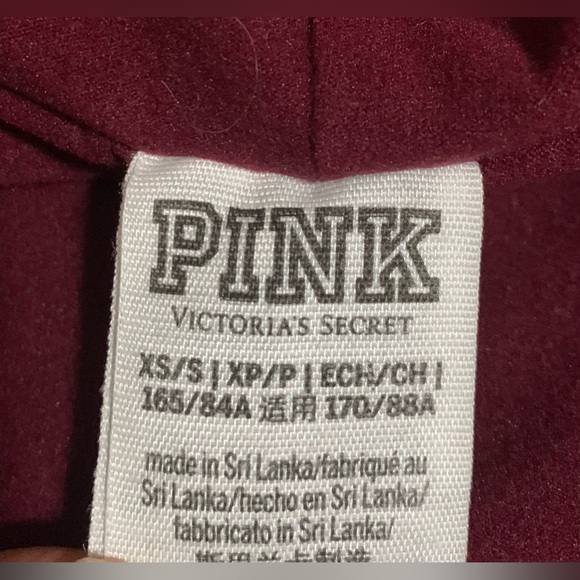 PINK Victoria's Secret Women Burgundy and Lavender Raincoat, XS/S NWOT. - Picture 2 of 12